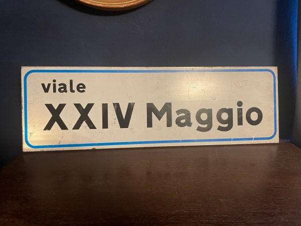 Panneau métallique nom de rue italienne Viale XXIV Maggio - Cartello in metallo con il nome della strada italiana Viale XXIV Maggio – Image 4