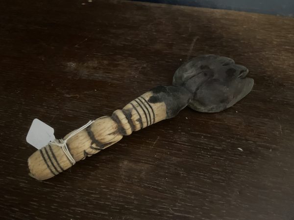 Cuillère à dents en bois sculpté avec manche en os, art tribal africain-Cucchiaio dentato in legno intagliato con manico in osso, arte tribale africana – Image 7