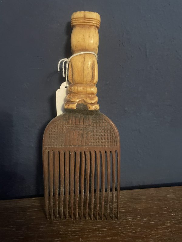 Peigne Bamoun en os et bois Cameroun Afrique artisanat d'art - Pettine Bamoun in osso e legno Camerun Africa arti e mestieri – Image 2