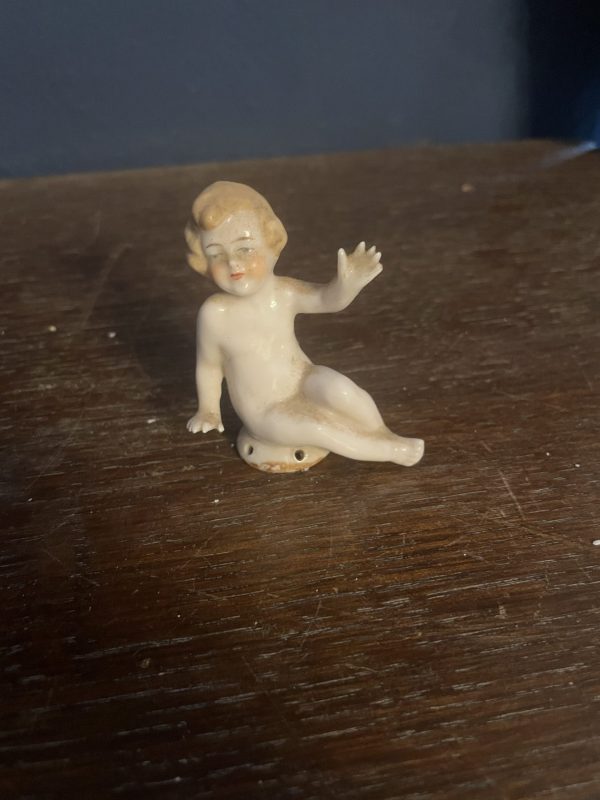 Figurine en porcelaine allemande chérubin-Figurina di cherubino in porcellana tedesca – Image 7