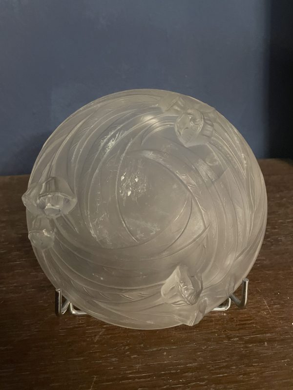 Coupe vide-poche Art Déco verre opalescent Sabino Les pavots - Ciotola in vetro opalescente Art Déco con papaveri Sabino – Image 2