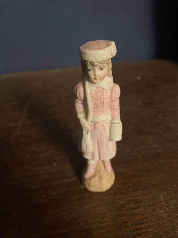 Figurine en biscuit polychrome jeune femme élégante-Statuina in bisquit policroma raffigurante una giovane donna elegante – Image 3