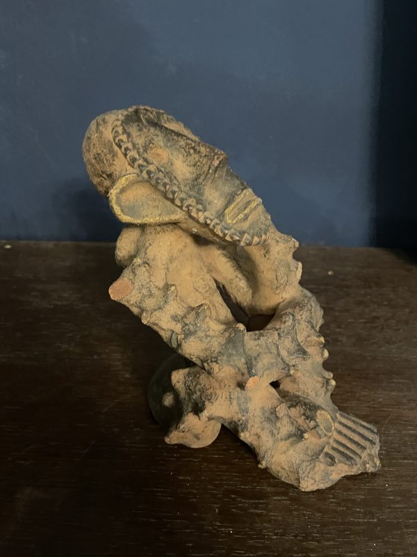 Statue en terre cuite homme assis travail africain Mali - Statua in terracotta di un uomo seduto, opera africana, Mali – Image 2