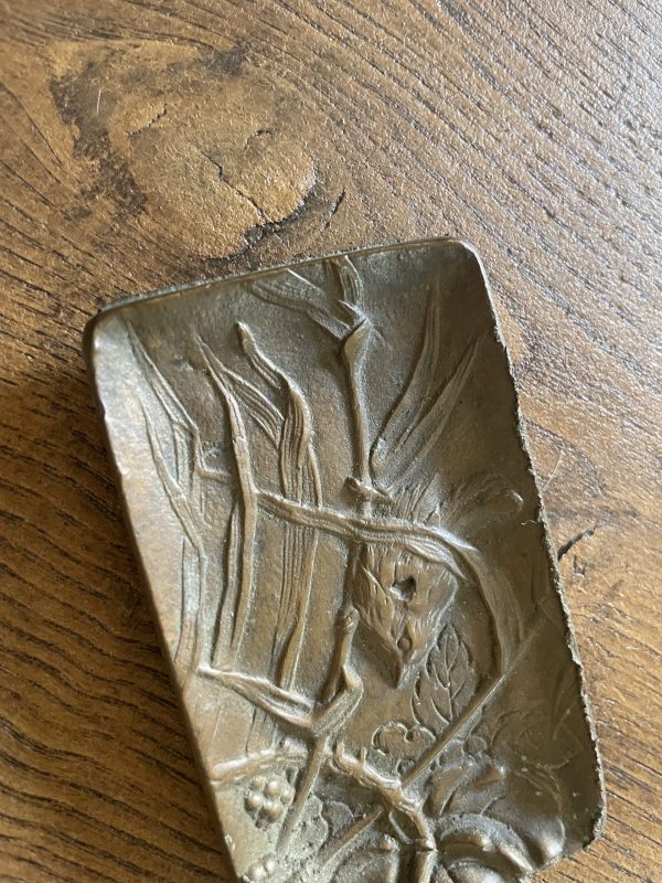 Svuotatasche con decorazione a forma di uccello in bronzo in stile Art Nouveau-Vide poche décor d'oiseau bronze Art Nouveau – Image 3
