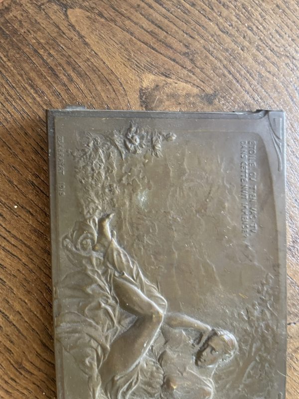 Coperchio in rame con decorazione femminile in stile Art Nouveau-Couvercle en cuivere décor de femme Art Nouveau – Image 4