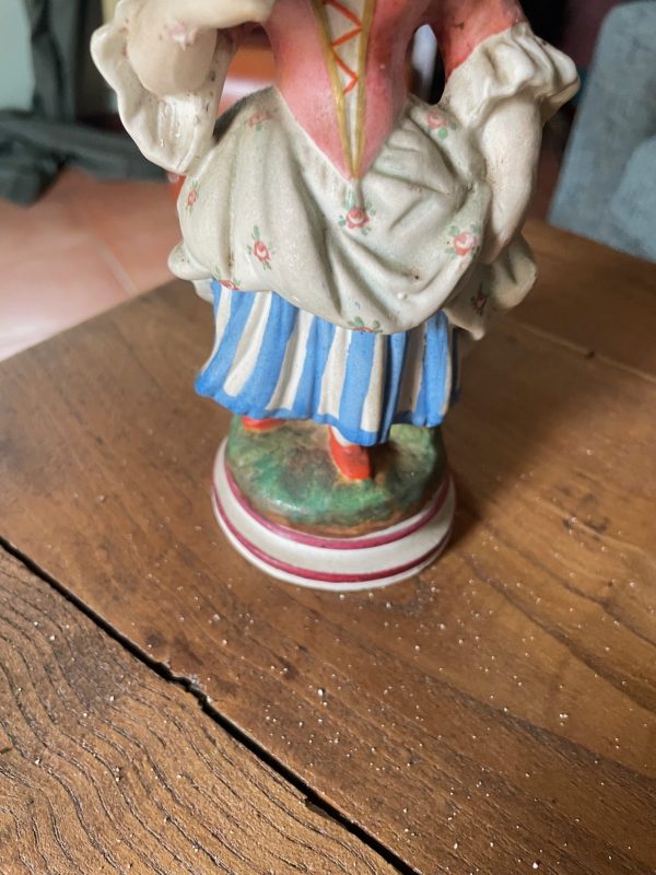 Figurine en biscuit polychrome de Saxe jeune femme-Statuina in bisquit policroma raffigurante un giovane donna della Sassonia – Image 7