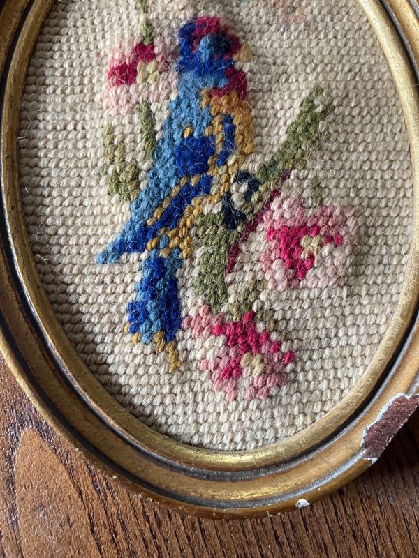 Cornici con motivi di uccelli a punto croce-Cadres avec décors d'oiseaux en point de croix – Image 7