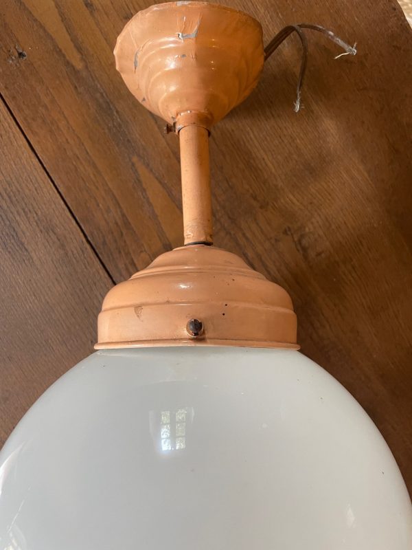 Lampadario a sospensione in vetro bianco e metallo verniciato-Lustre suspension verre blanc et métal peint – Image 6