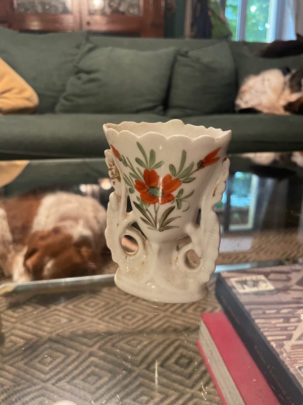 Vaso nuziale in porcellana bianca con decorazioni dipinte-Vase de mariée en porcelaine blanche et décors peints – Image 2