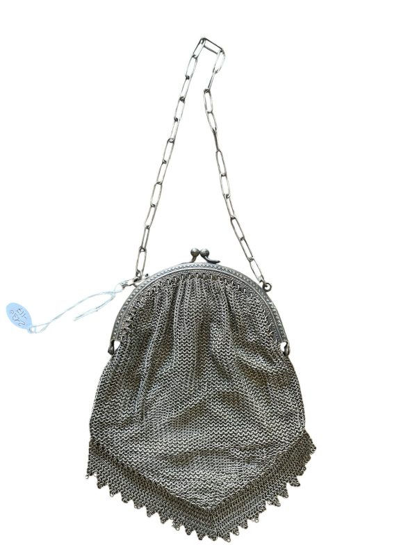 Borsa da sera in rete metallica argentata anni '90-Sac de soirée en mailles de métal argenté années 1900